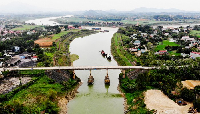 Sông Lô + cầu + làng quê Đoan Hùng