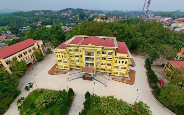 Trụ sở UBND Đoan Hùng